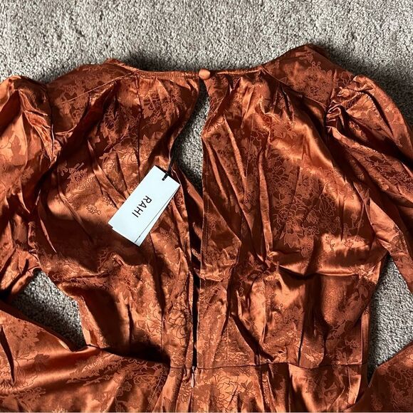 Rahi Women's Large Silky Long Sleeve Dress NWT - Picture 9 of 10